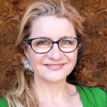 Portrait Sabine Auer Felsenbühne Staatz