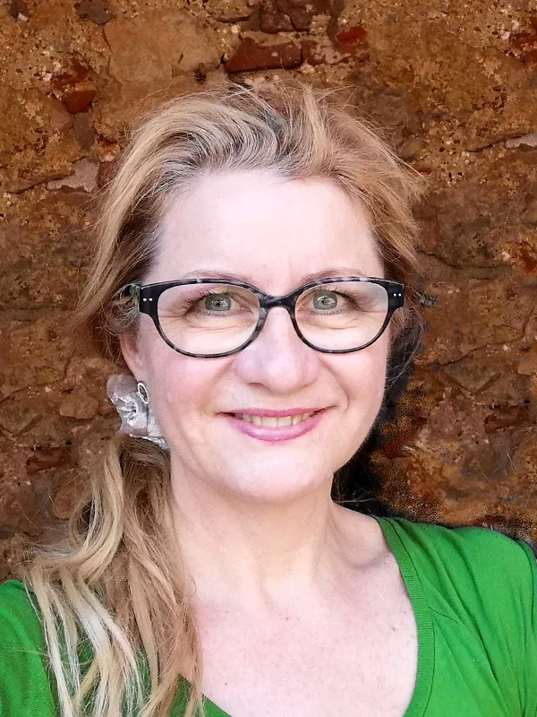 Portrait Sabine Auer Felsenbühne Staatz