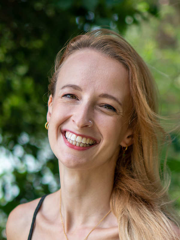 Portrait Kimberley Bolen Felsenbühne Staatz