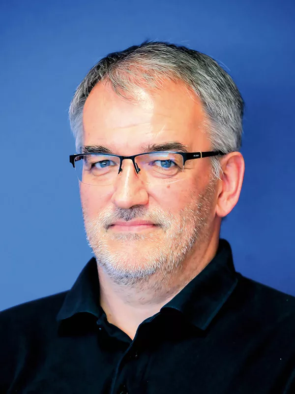 Portrait Georg Hrauda Felsenbühne Staatz