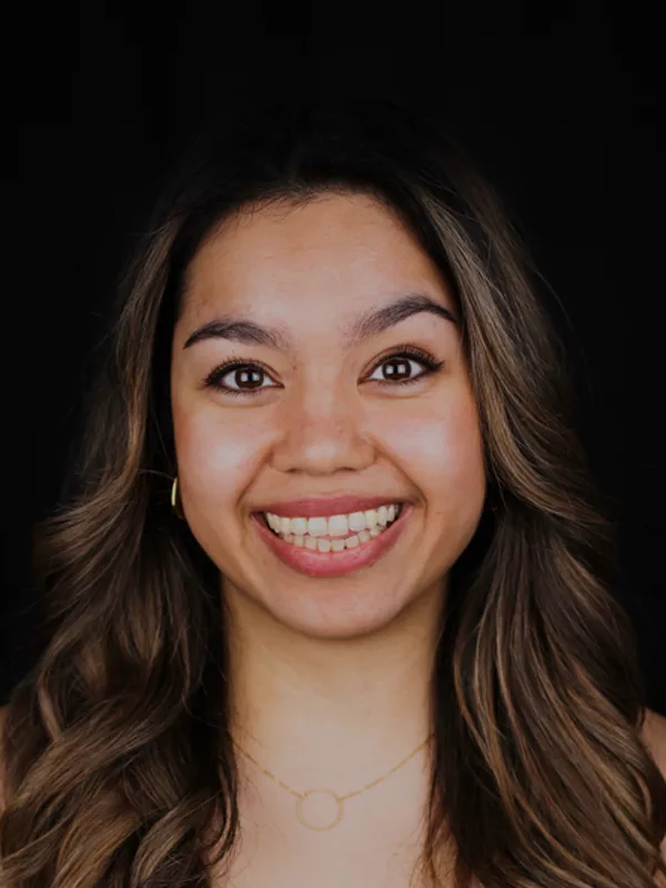 Portrait Melissa Malacad Felsenbühne Staatz